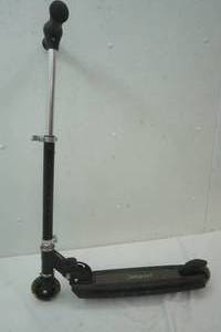 lot 462 image: Jetson scooter, works, battery operated