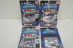 lot 3 image: Diecast Muscle Machines collectible cars, 164 scale