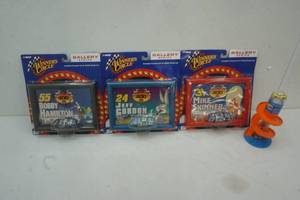 lot 49 image: Winners Circle Gallery Series frames and cars, plus Hot Wheels mini car and Fireball candy