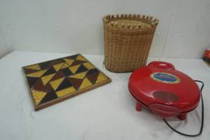 lot 51 image: Stained glass frame and vintage trash can plus quesadilla maker