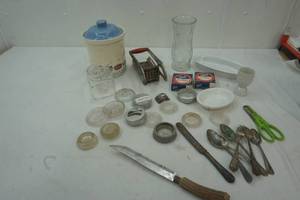 lot 52 image: Vintage kitchen lot, canning items, ceramic egg cup, French fry cutter and other