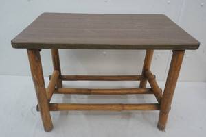 lot 55 image: Vintage table, 17 tall