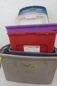 lot 74 image: totes