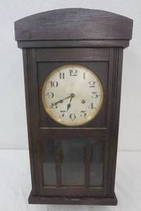 lot 88 image: Gainer Stamm Clock