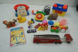 lot 523 image: Toys