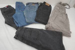 lot 530 image: jeans