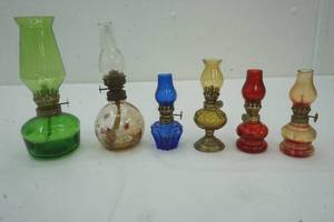 lot 536 image: oil lamps