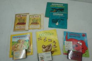 lot 569 image: VINTAGE Childrens Books with records or tapes