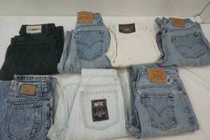 lot 578 image: jeans