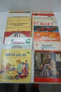 lot 579 image: Record albums