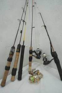 lot 586 image: Ice fishing rods