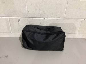 lot 413 image: 100 Projector Screen