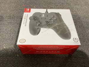 lot 152 image: PowerA Nintendo Switch Wired Controller - Black