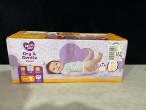 lot 373 image: LOT OF 2 Parents Choice Dry & Gentle Diapers Size 1, 162 Count