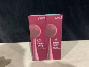 lot 580 image: PMD Clean Body - Smart Body Cleansing Device with Silicone Brush