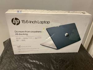 lot 5 image: HP EliteBook 840 G3 Laptop 14-inch HD Display, Intel Core i5-6200U 2.3Ghz, 256GB SSD, 16GB DDR4 RAM, Webcam, WiFi, Windows 10 Pro