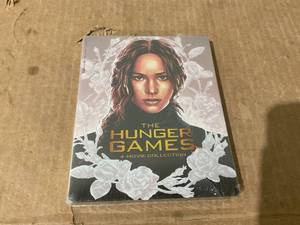 lot 230 image: Hunger Games 4 Movie Collection