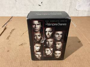 lot 292 image: The Vampire Diaries The Complete Series (DVD)