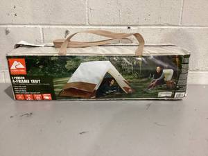 lot 426 image: Ozark Trail 7 x 7 3-Person A-Frame Tent, 13.44 lbs
