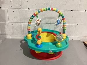 lot 436 image: Bright Starts 3-in-1 SuperSeat Playful Paradise, Baby Activity Seat with Toys