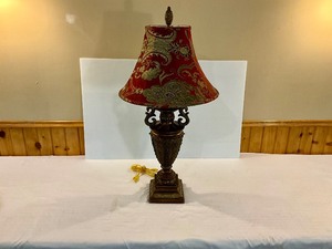 Victorian Style Table Lamp