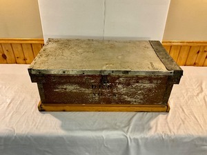 Vintage Trunk