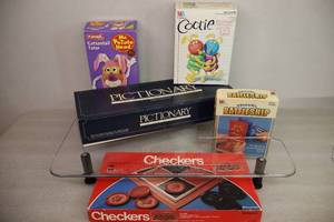 Vintage Toys GamesPictionary, Travel Battleship, Cootie, Pressman Checkers, Mr. Bunny Potato Head