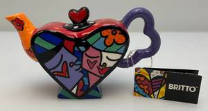 Romero Britto Heart Shape  Miniature Teapot  4 x 7 x 2