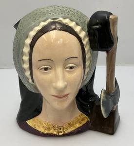 1975 Royal Doulton Anne Boleyn  7 Tall Toby Jug