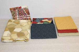 lot 22 image: Quilt Project KitCozy Comfort Pattern and Fabric, Designed By Laura & Rita DeMarco