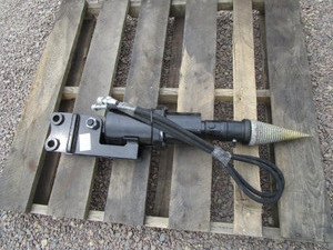lot 12 image: Miva Mini Excavator Log Splitter 1 Pins