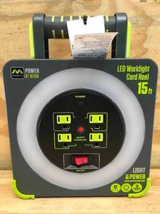 lot 52 image: Masterplug LED Worklight Cord Reel 11272420