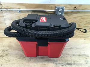 lot 38 image: Milwaukee 6 Gallon WetDry Vacuum Model # 0910-20