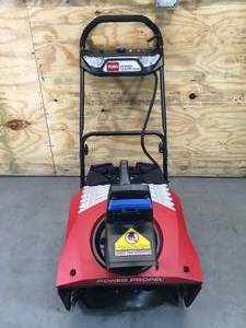 lot 30A image: Toro 21 60V Max Power Clear Self Propelled Snow Blower - Tool Only - Model # 39921