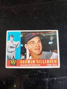 lot 23 image: 1960 Harmon Killebrew Topps Card #210