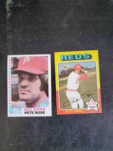 lot 76 image: Two Vintage Topps Pete Rose Cards