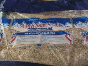 lot 9 image: Pallet aspen snow evaporative cooler pads