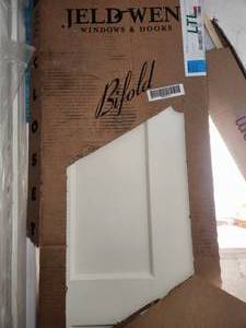 lot 34 image: 30 white bifold closet door