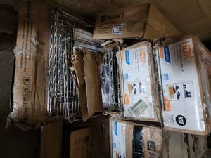 lot 82 image: Pallet of shelving