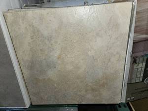 lot 98 image: 200sqft Indian slate pearl click Vinyl tile