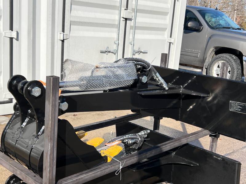 lot 1486 image: FUTURE Skid Steer Loader Backhoe Attachment (FT-BKJ56)