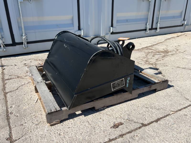 lot 6515 image: FUTURE Excavator Bucket (FT-5T)