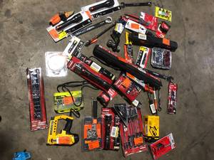 lot 32 image: Lot of Assorted Tools and Hardware Various Models and Conditions  Customer Returns See Pictures