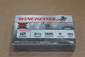 5 Winchester Super-X 12 Gauge 2-34 00 Buck Shotshells