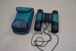 Vanguard 10x25 Light Gathering Binoculars
