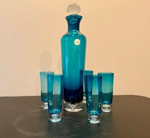 lot 7 image: Vintage Mouth Blown BLOCK Blue Decanter & Five Glasses
