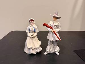 lot 72 image: RARE FLORENCE CERAMICS Colonial John Alden & Priscilla