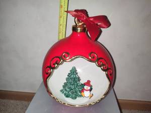 lot 100 image: Large 10 tall Open-Face Red Ornament