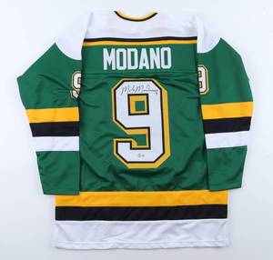 lot 18 image: Mike Modano Signed Minnesota North Stars Style Jersey (Beckett)