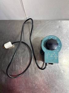 lot 91 image: Staco Inc. Dayton Ohio Variable Autotransformer Type 3PN1010C Input 120V Freq 5060HZ